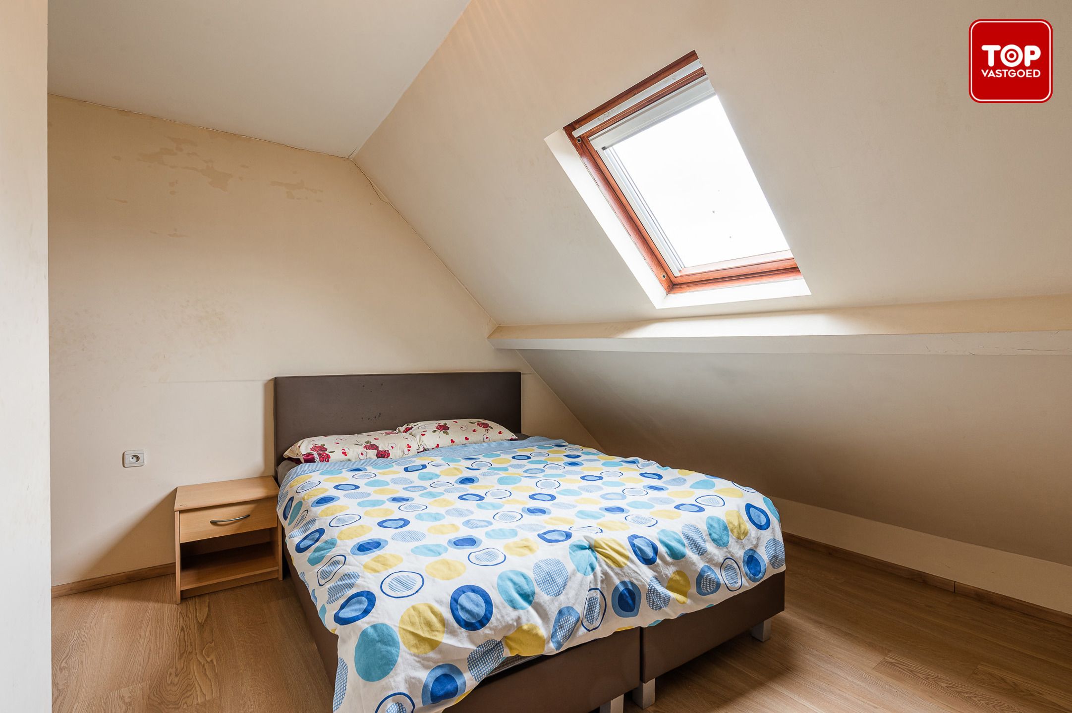 Op te frissen woning met 4 slaapkamers op gunstige locatie.  foto 17