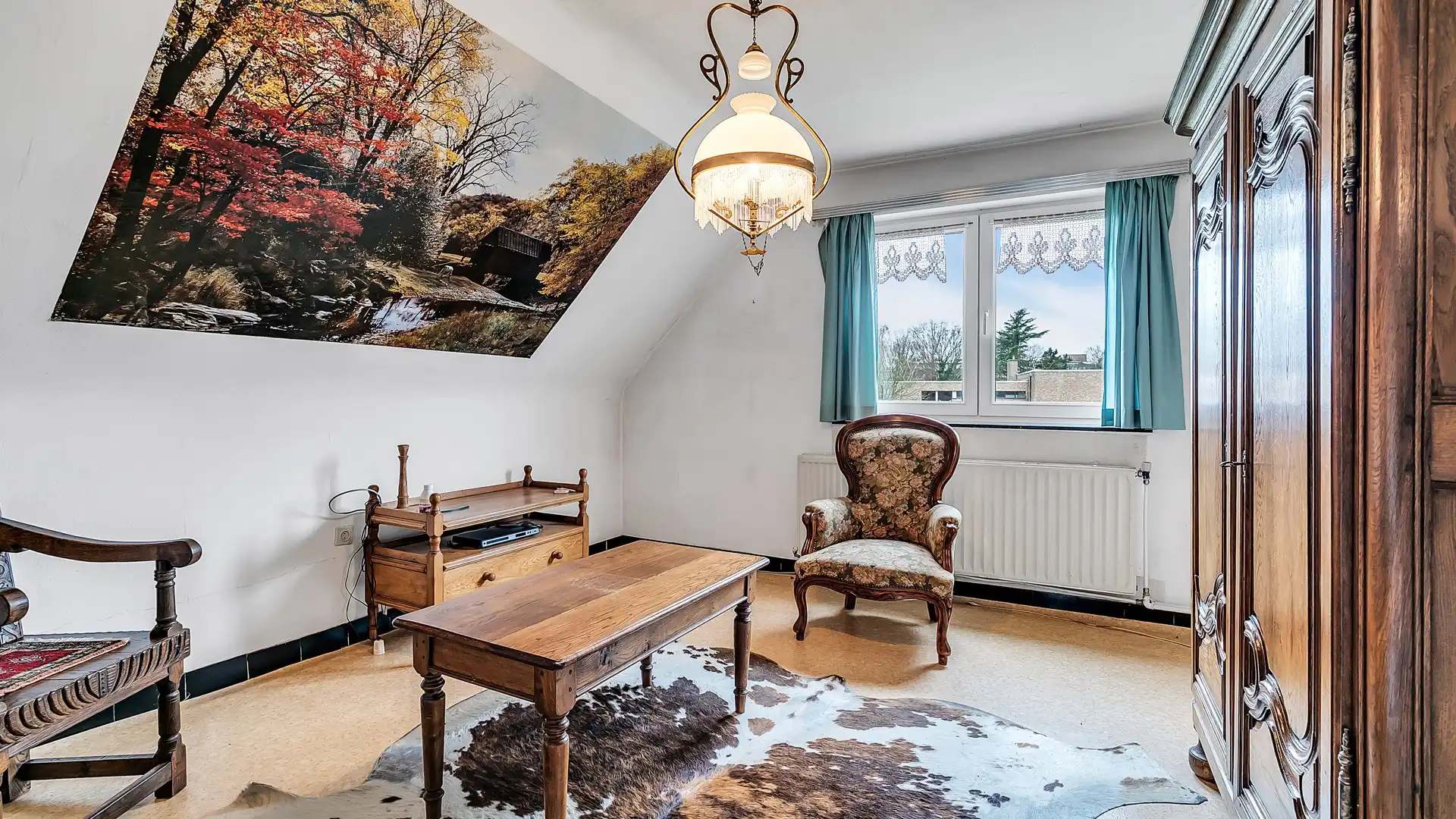 Rustig gelegen te renoveren woning met 4 slaapkamers op een perceel van 13a 07ca foto 12