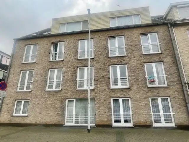 LICHTRIJK APPARTEMENT MET ZICHT OP HET GROENPLEIN foto 17