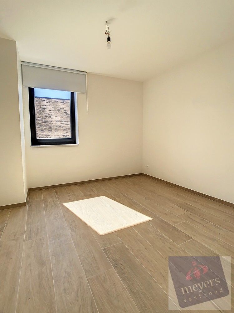 Recent en energiezuinige halfopen woning op toplocatie in Zonhoven foto 13