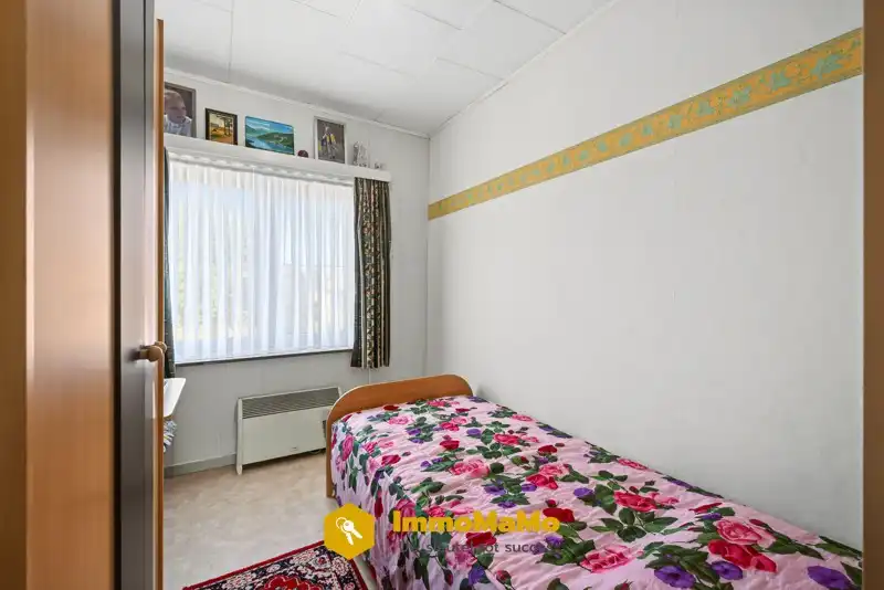 HALFOPEN BEBOUWING MET 4 SLAAPKAMERS EN GARAGE TE KOOP IN WACHTEBEKE foto 17