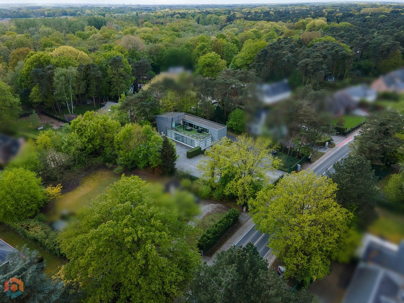 Kantoorruimtes met ruime parking op een perceel van 2534 m² te Tremelo foto 20