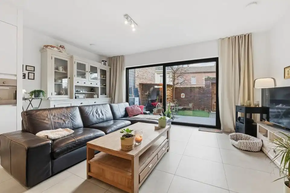 INSTAPKLARE WONING OP EEN TOPLIGGING IN SINT-TRUIDEN foto 9