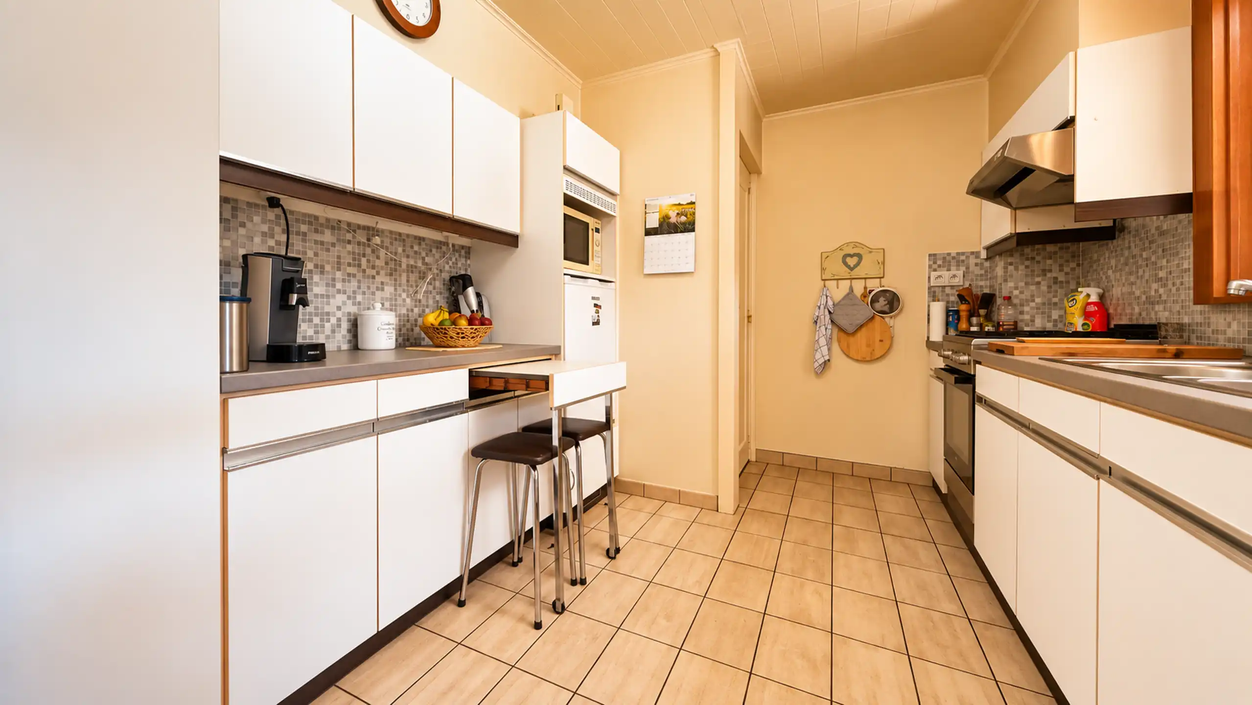 Goed onderhouden woning met 3slpk + garage in Heusden! foto 8