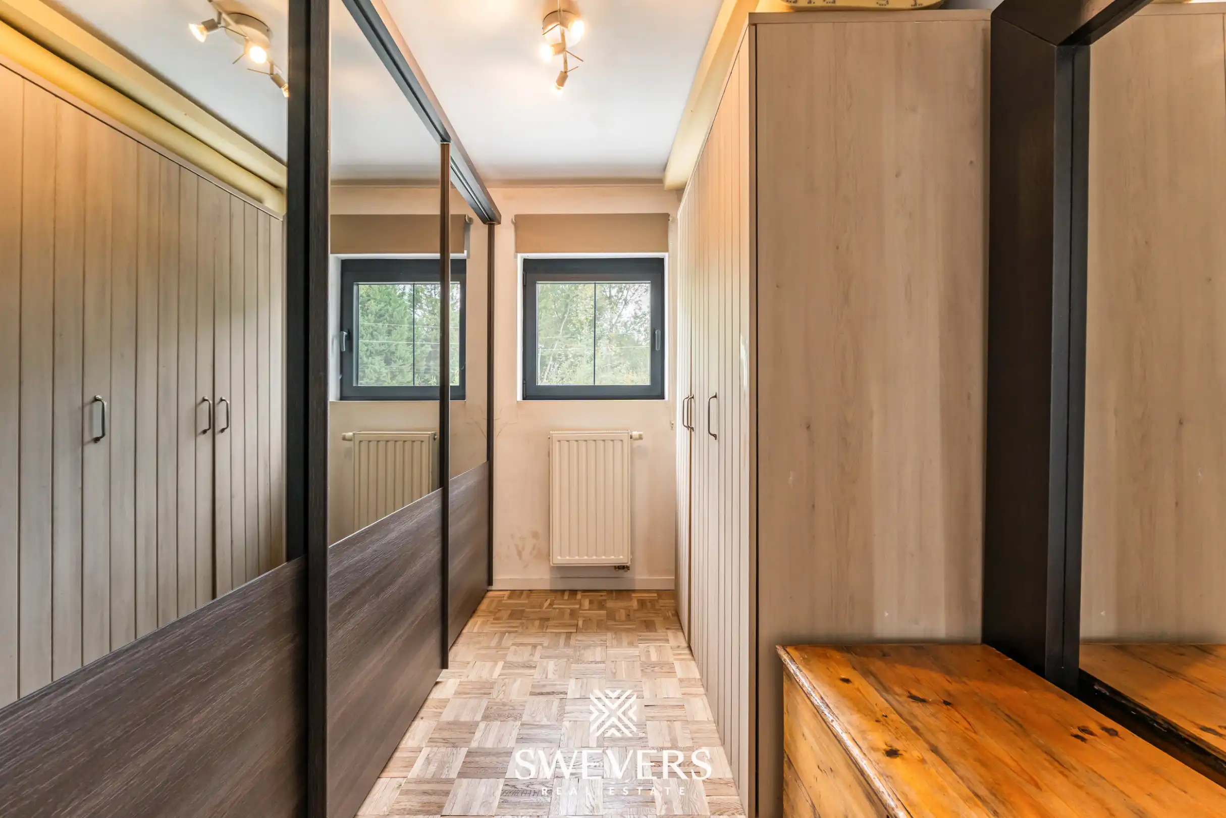 Recente en lichtrijke woning met zonnige zuidwestelijke tuin te Zonhoven:  foto 21