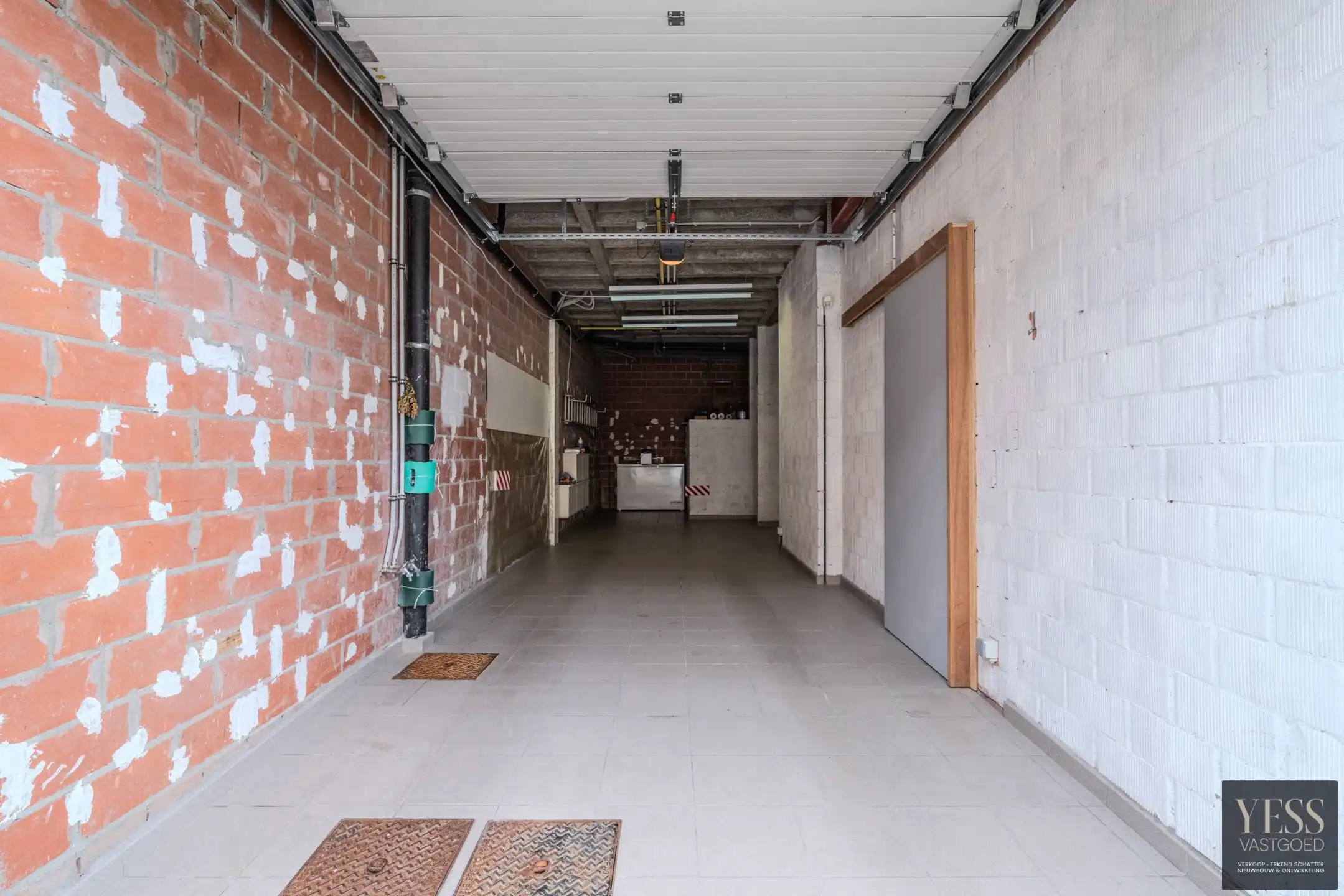 Uniek penthouse + magazijn/atelier en ruim terras Oudenburg! foto 25