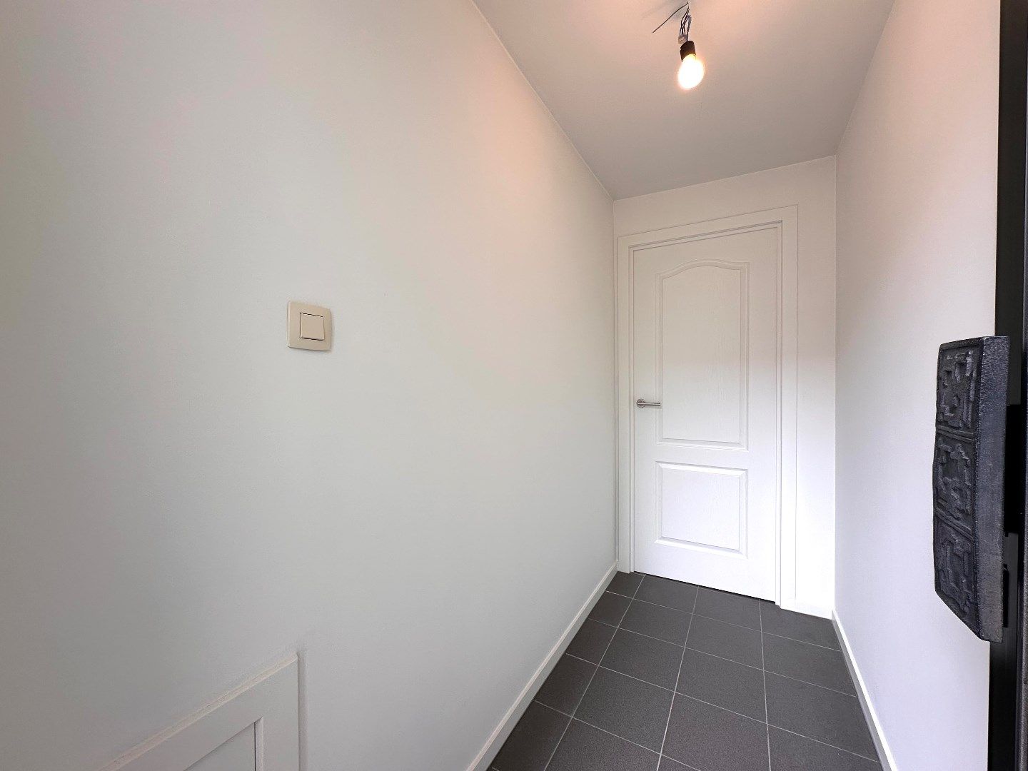 Volledig gerenoveerde woning te huur met goede ligging nabij het stadscentrum foto 3
