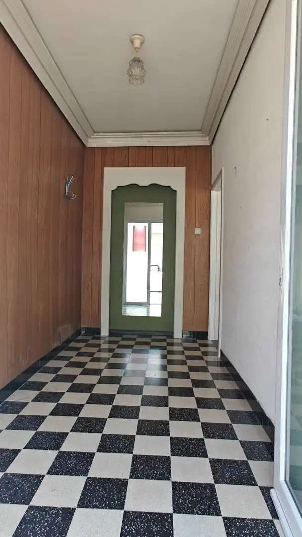 Dadizele – Ruime woning met garage foto 3