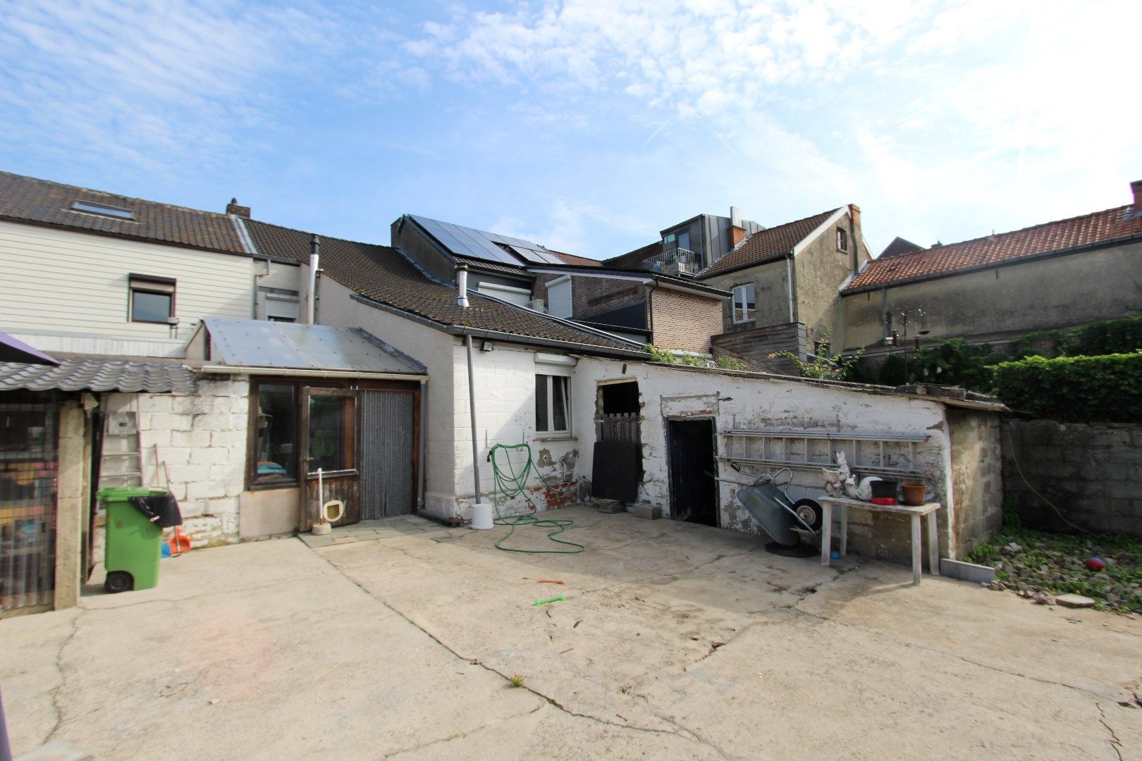 MOOIE WONING MET ZUID-GERICHTE TUIN NABIJ CENTRUM TONGEREN foto 15