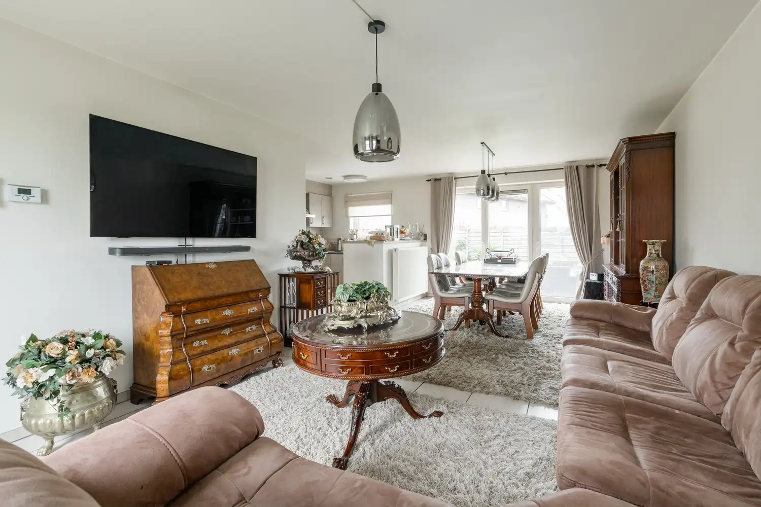 Zeer ruime en energiezuinige woning nabij het centrum van Lindel-Overpelt foto 14