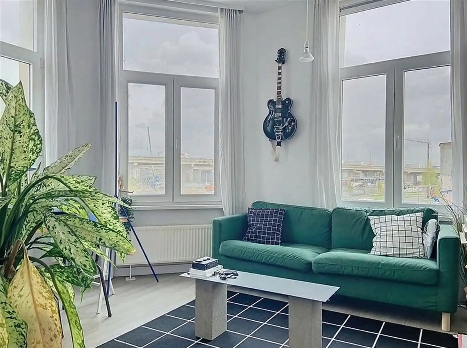 Instapklaar appartement aan de IJzerlaan foto 2