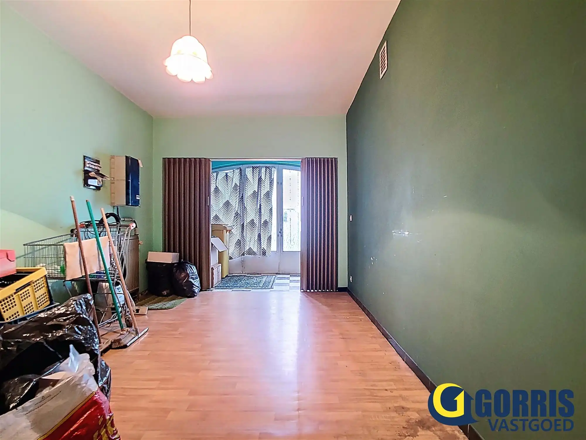 Te renoveren woning met uitzonderlijk potentieel foto 2