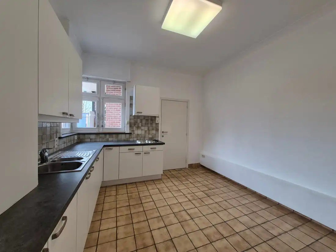 Leuk opgefrist appartement te Hasselt foto 7