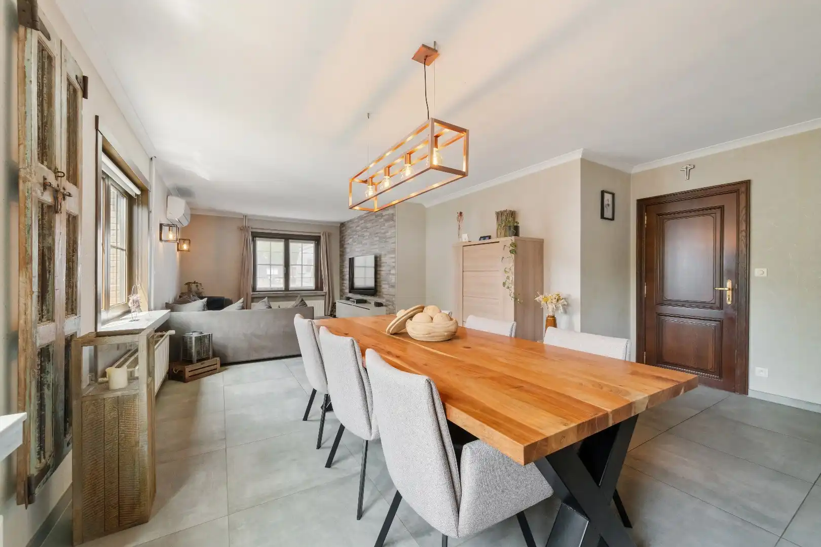 Mooi gelegen bungalow foto 3