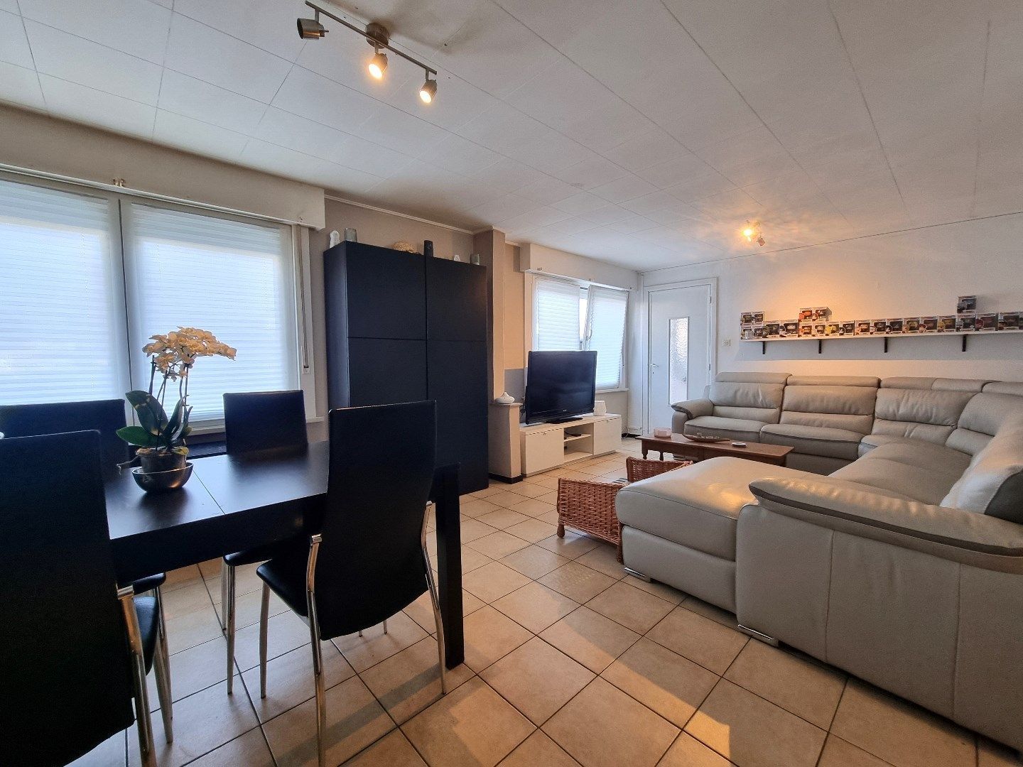Te renoveren woning met mooie gevelbreedte (8 m) in het landelijke Lissewege foto 5