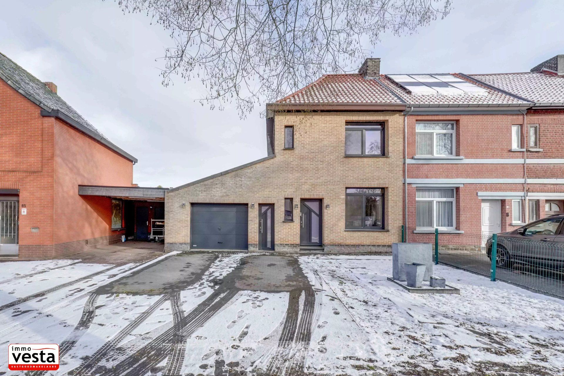 Ruime gezinswoning met 5 slaapkamers foto 28