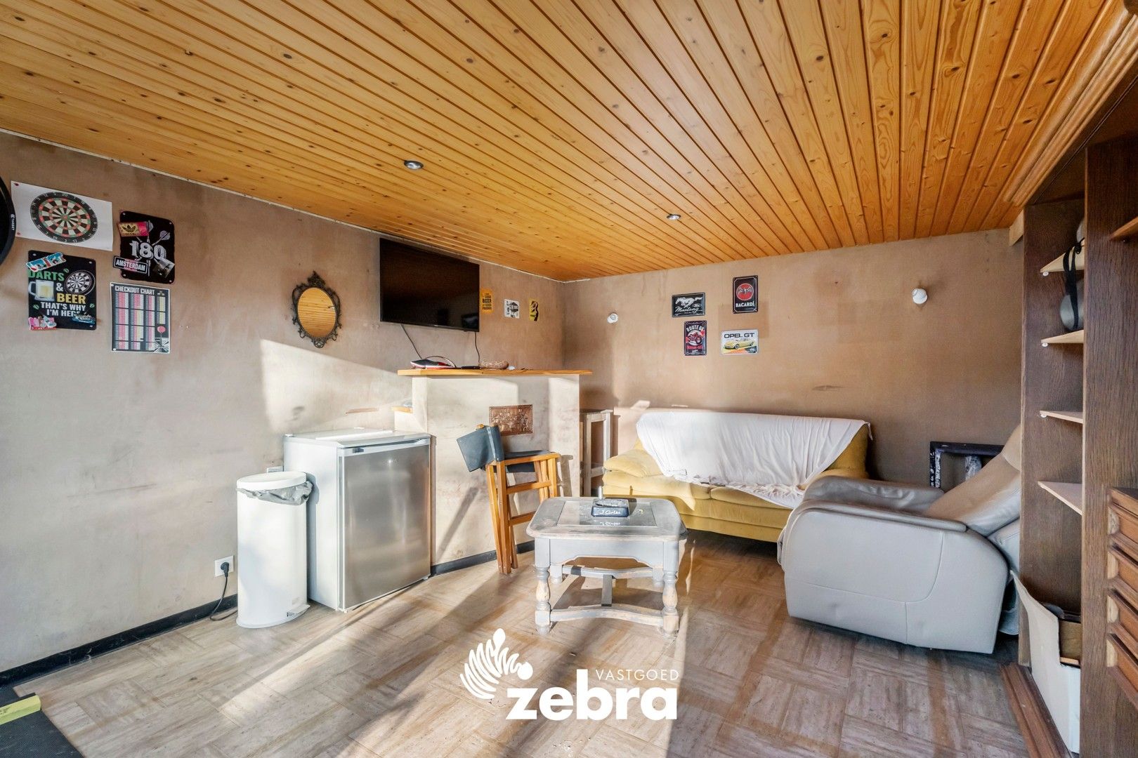 Instapklare woning met 4 slaapkamers en tuin te Oostrozebeke! foto 19