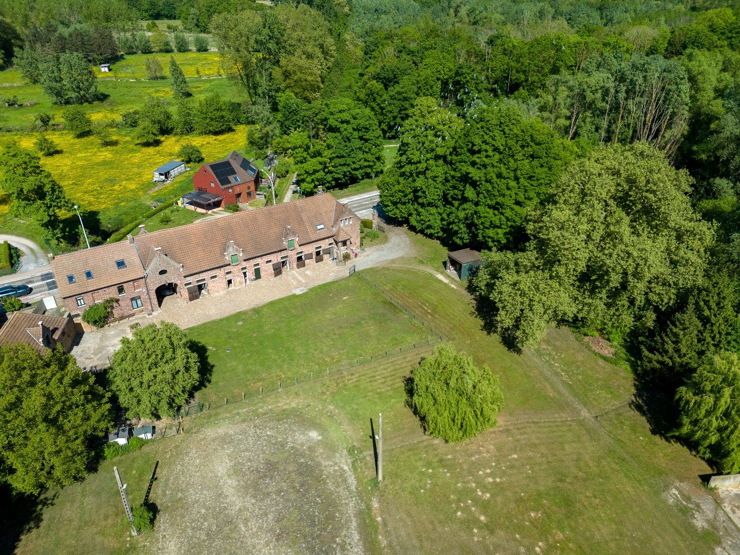 Te koop: Charmante boerderij met paardenstallen van 1ha op toplocatie in Boutersem - bewoonbare opp. 158 m² (uitbreiding mogelijk)  foto 24