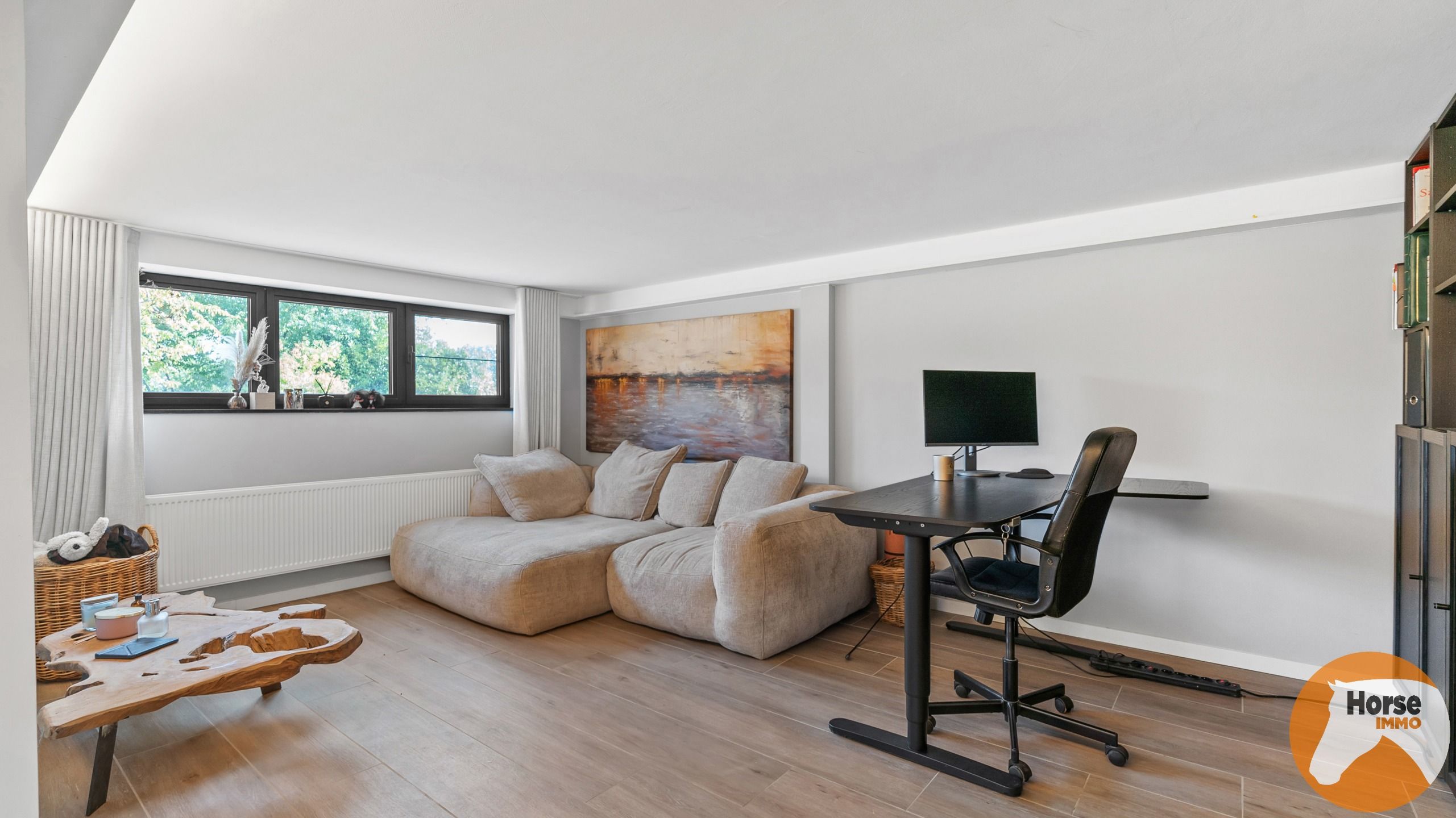 OUDSBERGEN - Prachtig gelegen woning met loodsen op 2ha5 foto 24