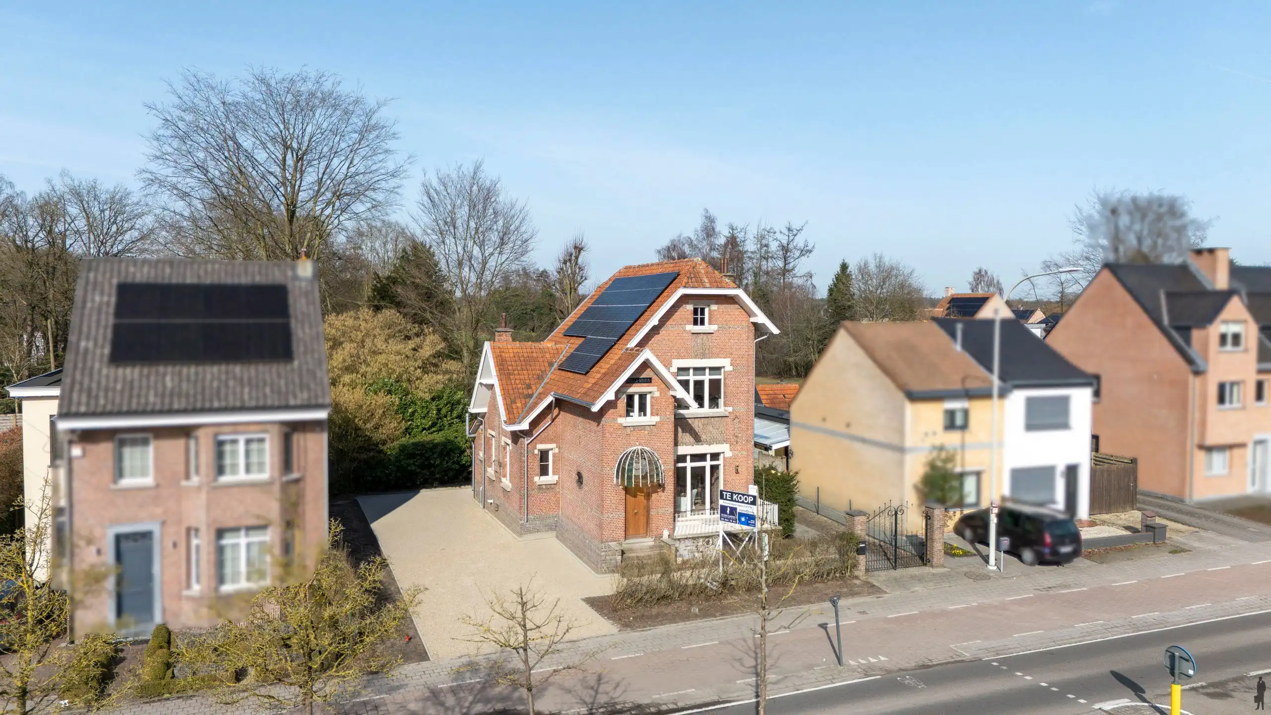 Authentiek gerenoveerd vrijstaand herenhuis te Zoersel! foto 20