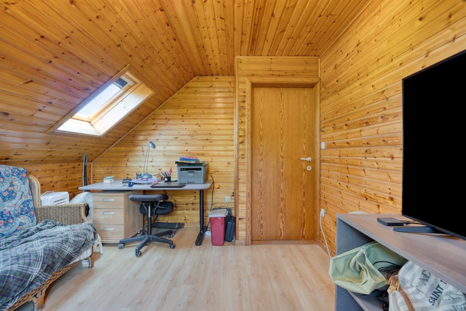 Instapklare woning met 3 slaapkamers en ruimte voor atelier / hobby !  foto 15