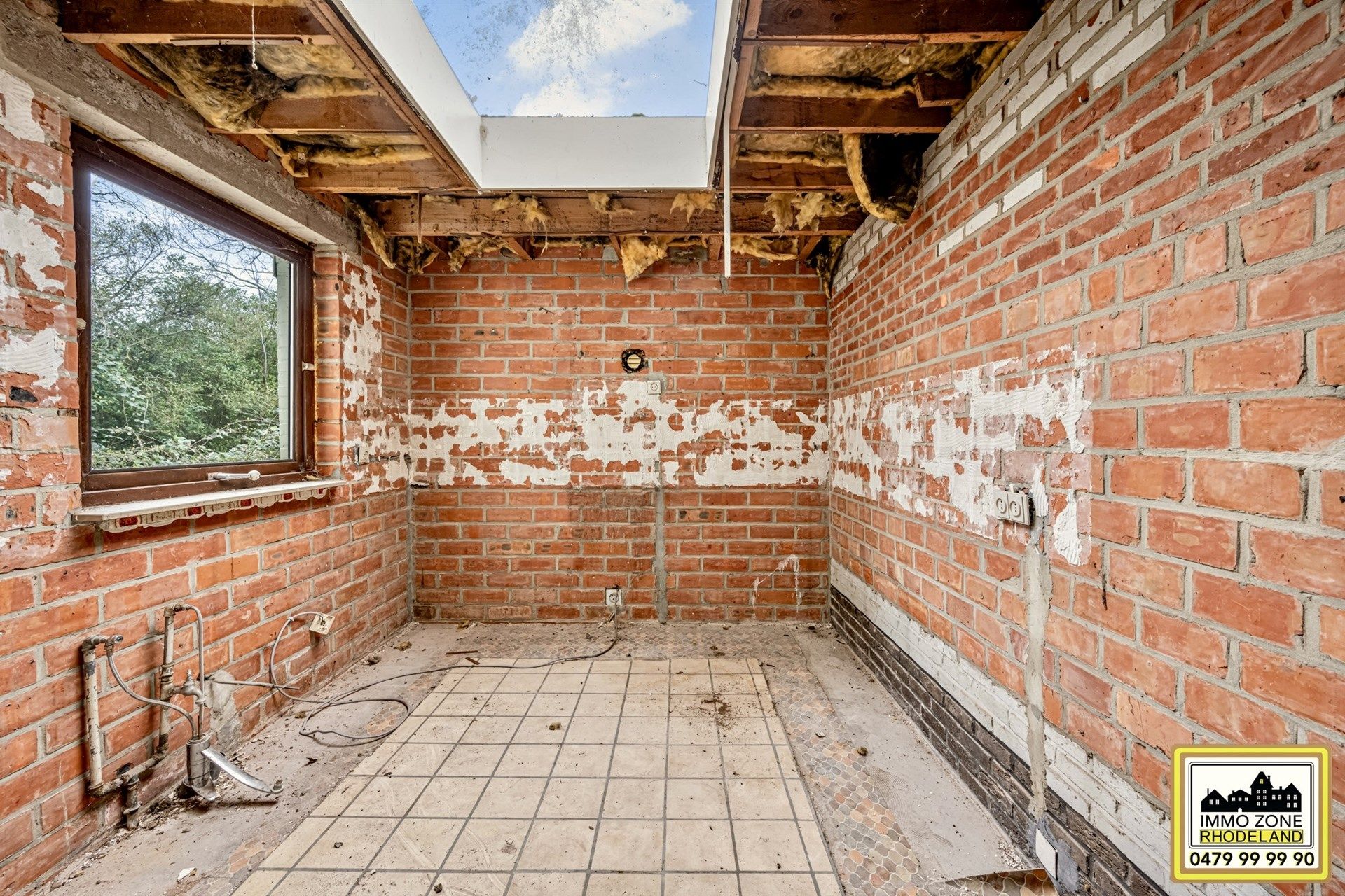 Statige te renoveren woning op groot perceel foto 12