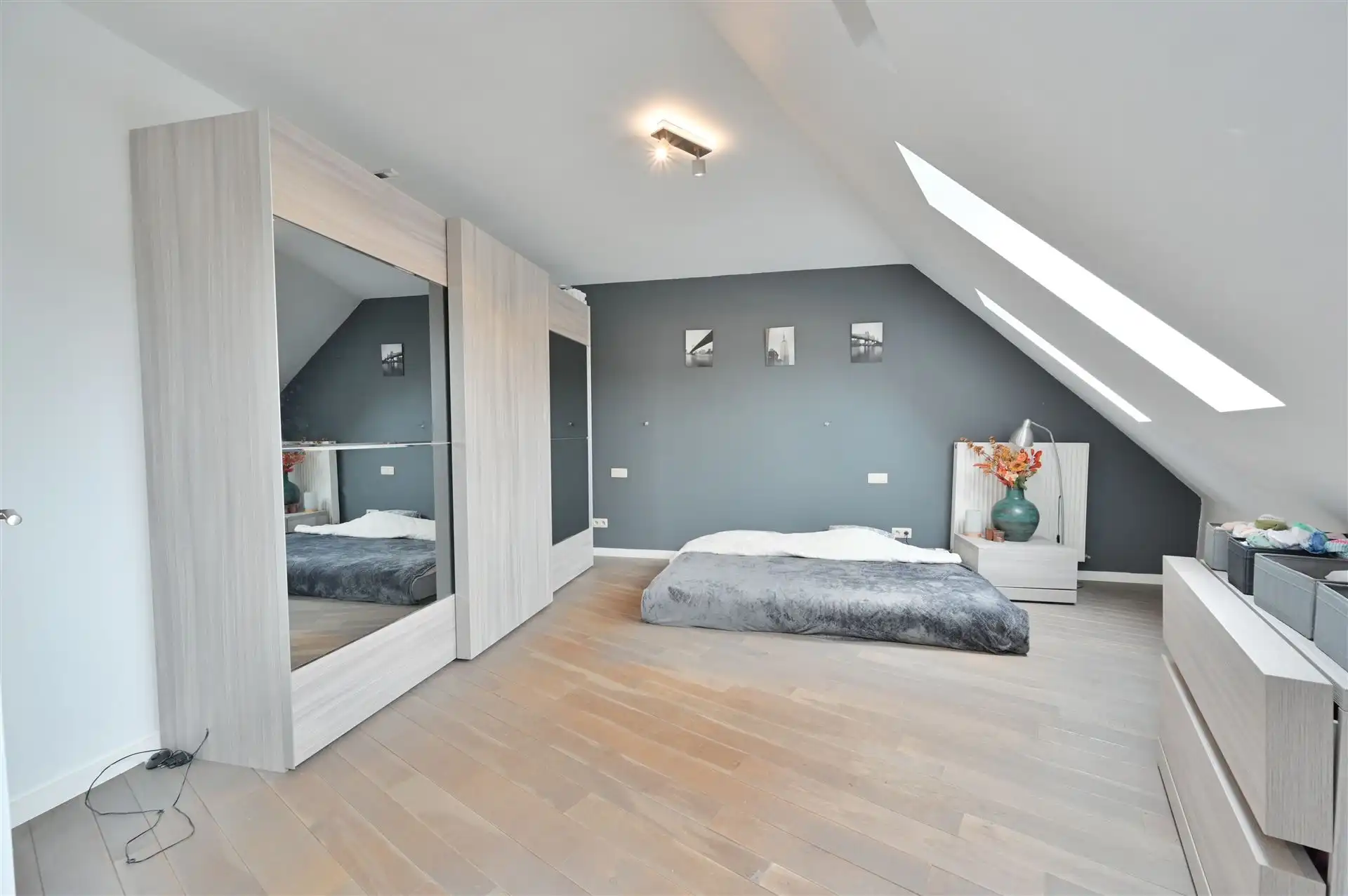 Ruime duplex met drie slaapkamers in centrum Herselt foto 13