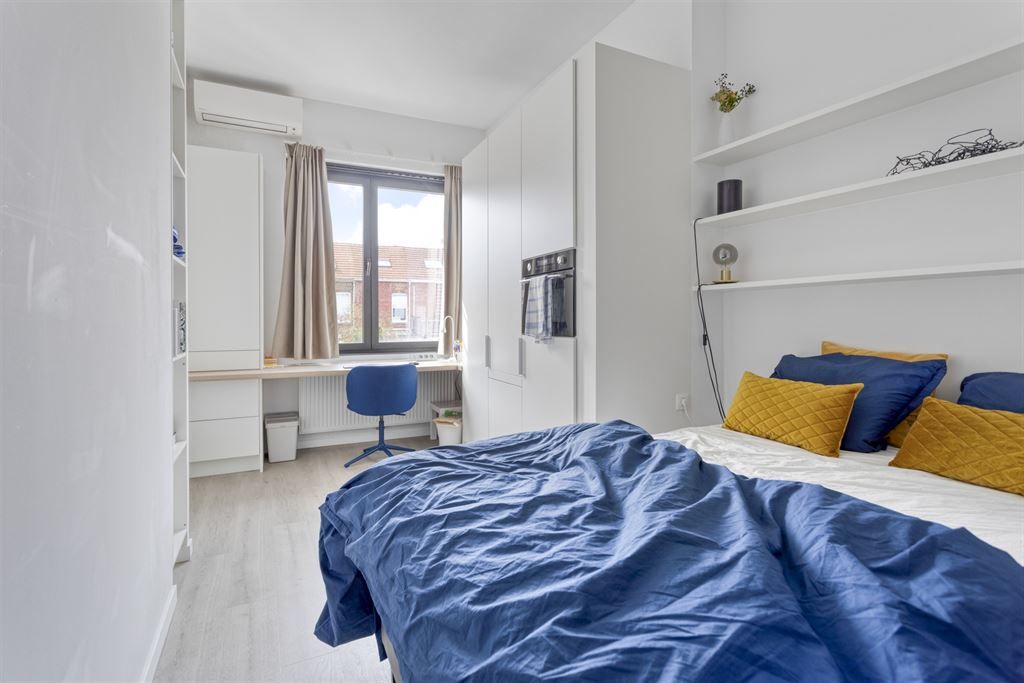 Gerenoveerde studentenkamer in centrum Leuven  foto {{pictureIndex}}