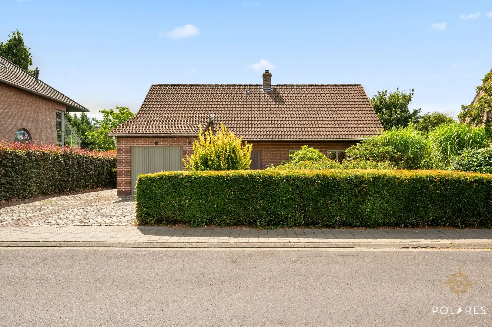 Instapklare open bebouwing met zonnige tuin op toplocatie foto 2