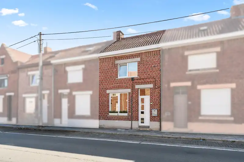 Centrum Roeselare - Instapklare woning met 3 slaapkamers, veranda en gezellige tuin. foto 17