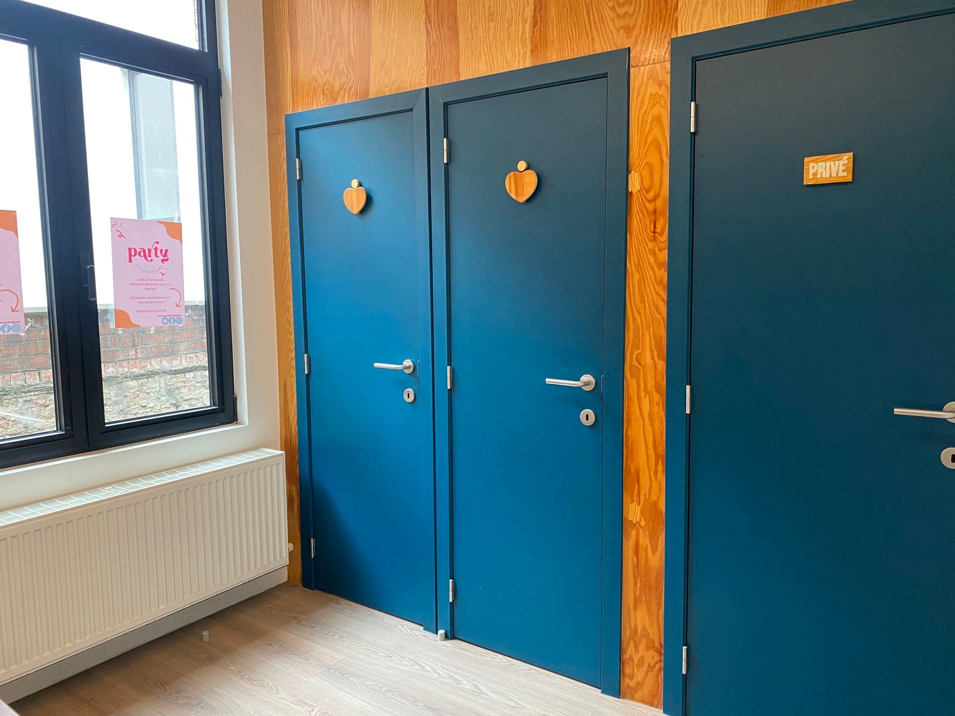 unieke instapklare handelsruimte vlakbij het MAS foto 14