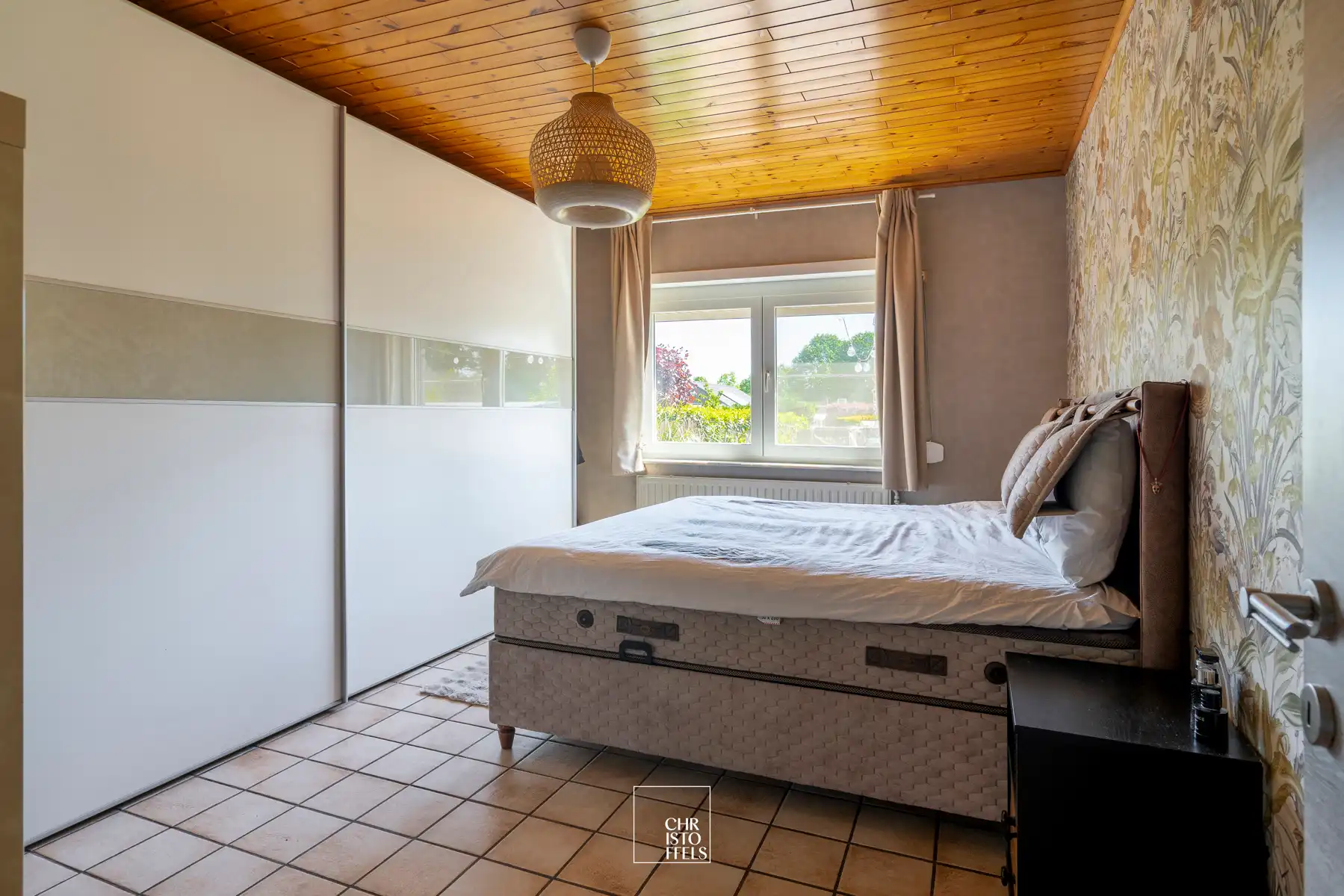 Ruime gezinswoning met garage en tuin in Maasmechelen! foto 12