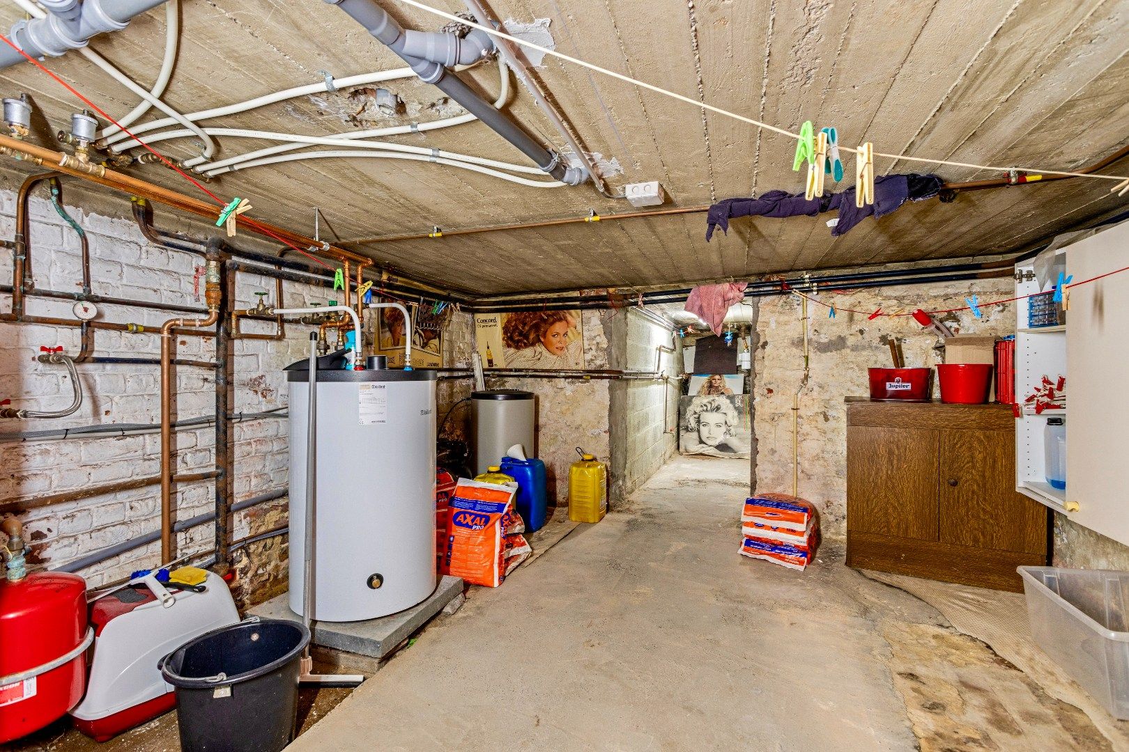 Handelspand met woonst gelegen te Halle foto 17