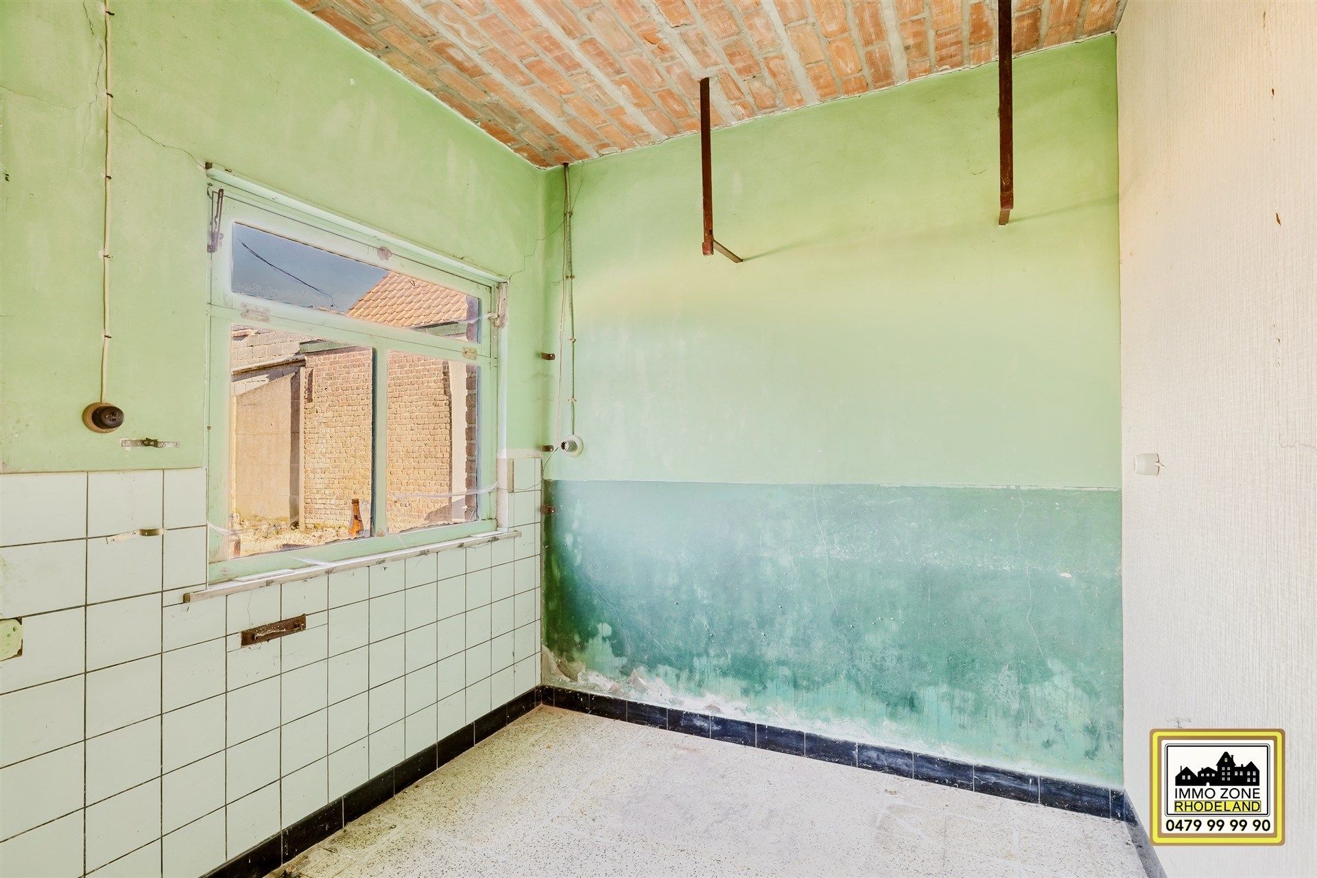 Gunstig gelegen te renoveren woning met 3 slpks en tuin foto 8