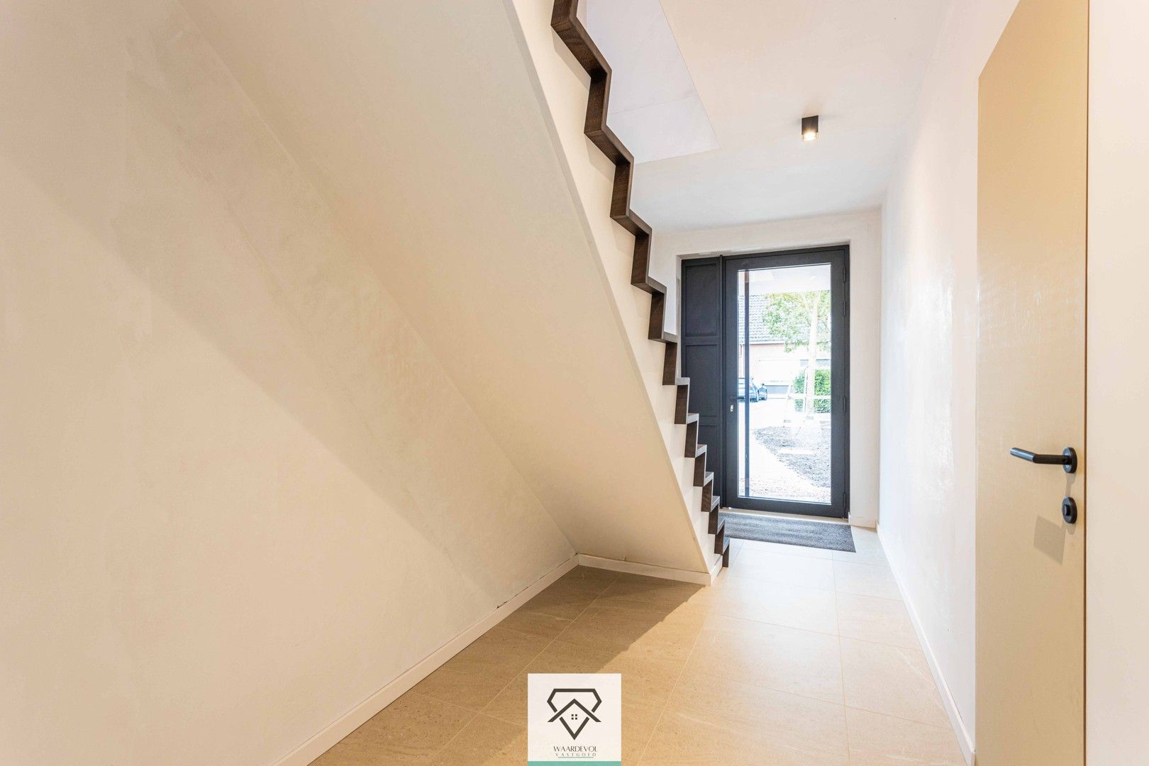 Hoogwaardig en instapklaar afgewerkte nieuwbouw te koop foto 5