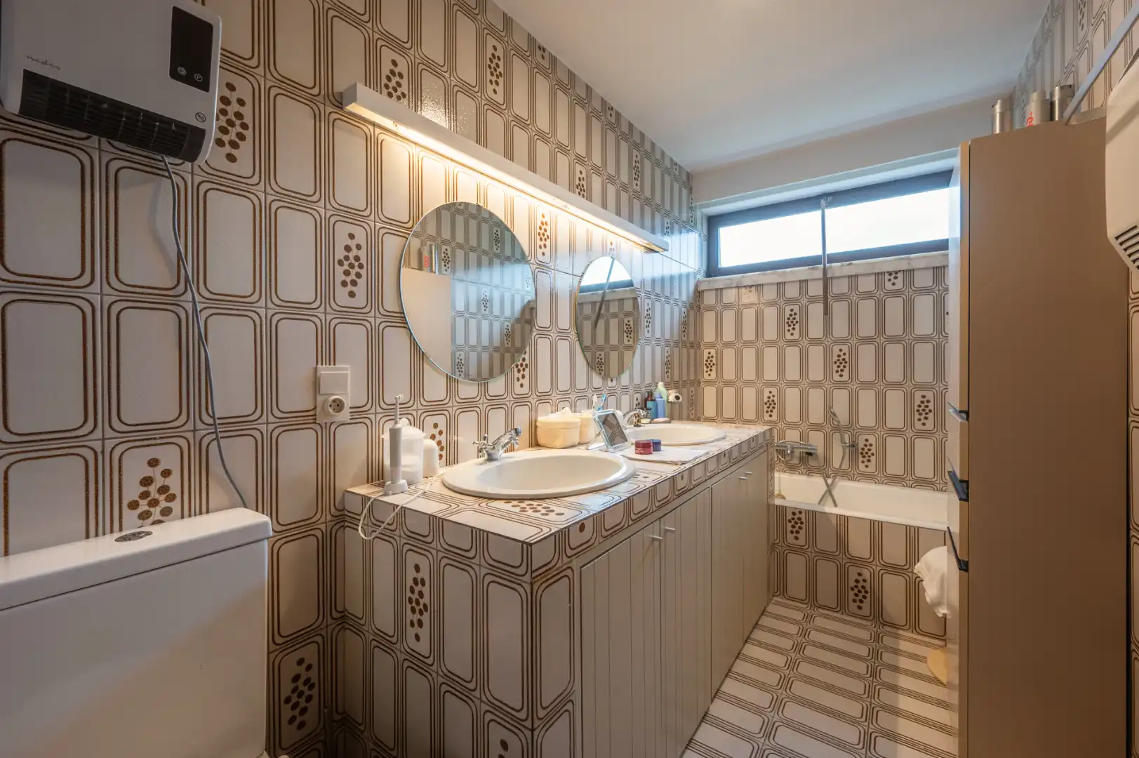 Karaktervolle, alleenstaande woning in Sint-Andries! foto 12