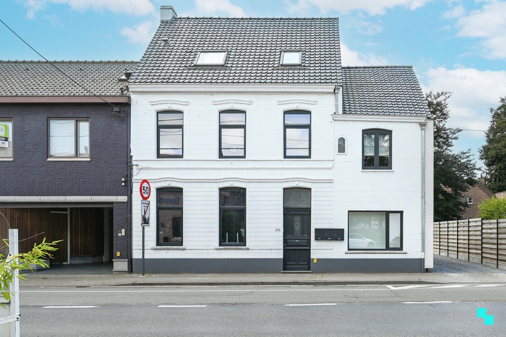 Centraal gelegen, uniek appartement in karaktervol herenhuis foto 21