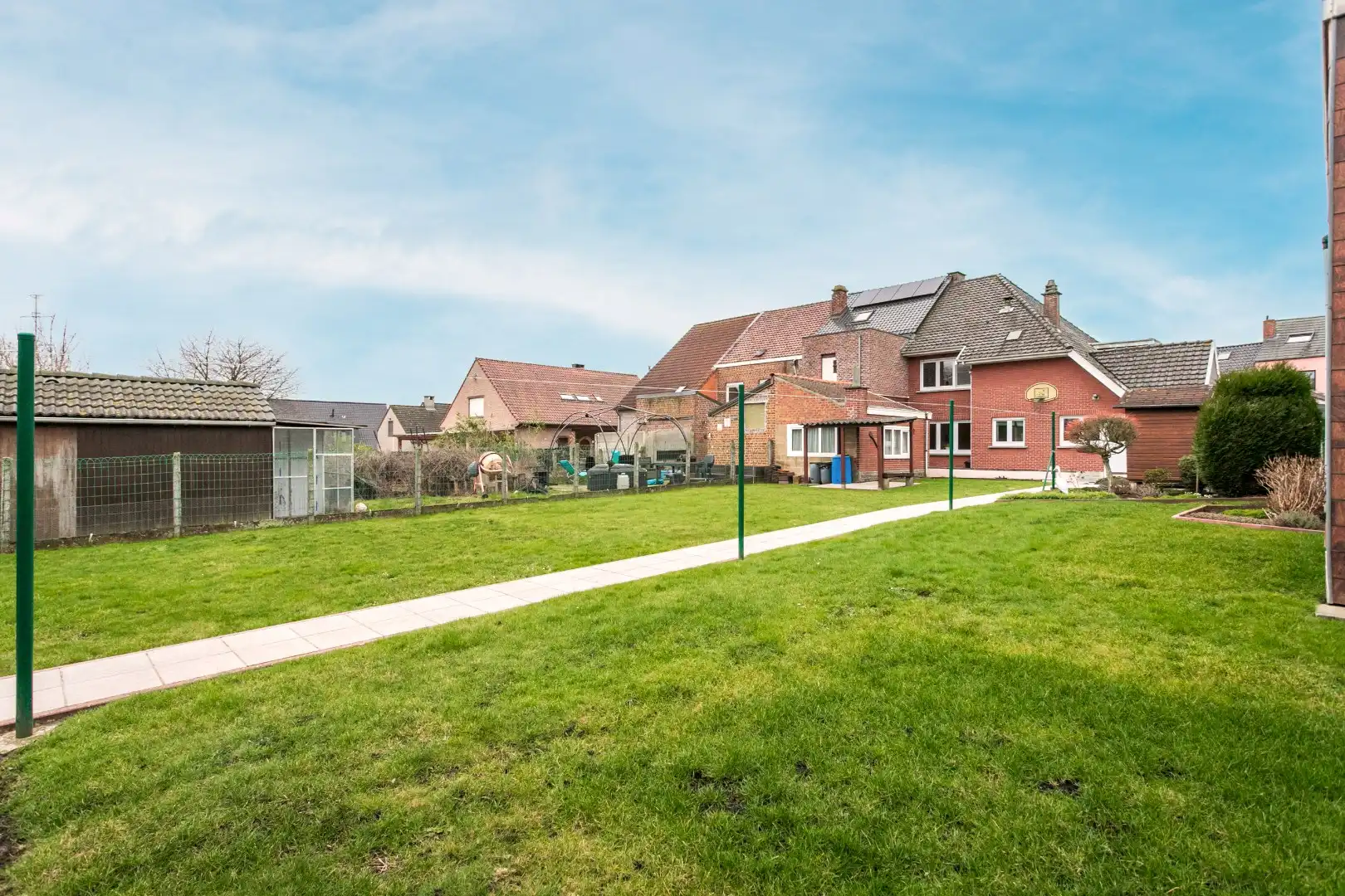 Woning  op 7a80, met 4 slpks, garage en ruime tuin foto 12