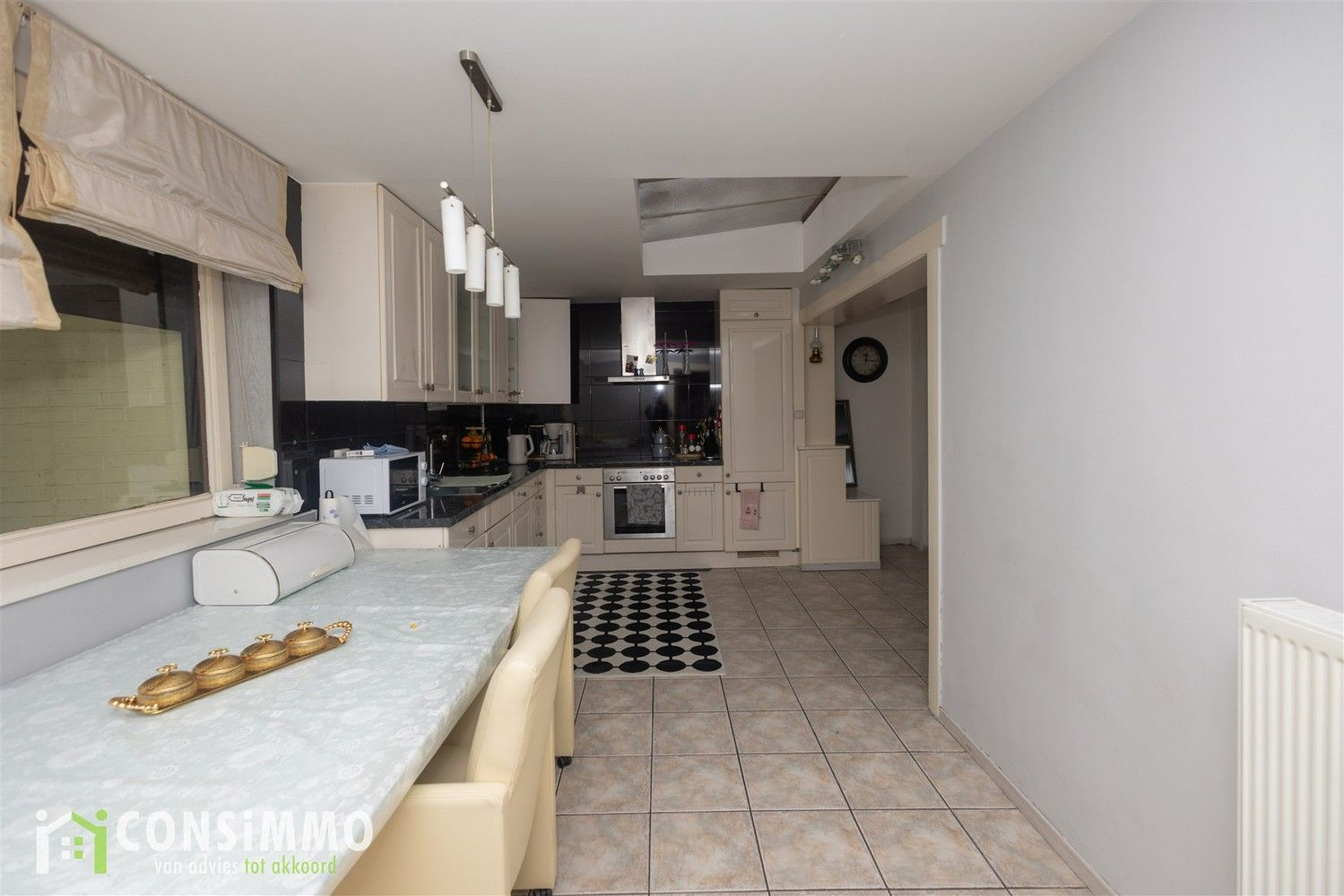 Ruime halfopen woning met 4 slaapkamers in Houthalen-Oost foto 13