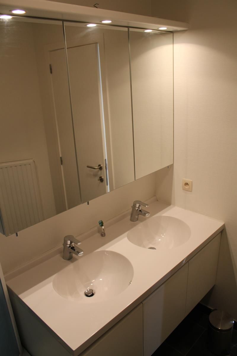Gemeubileerd App. - 1kamer (Jubelpark) foto 9