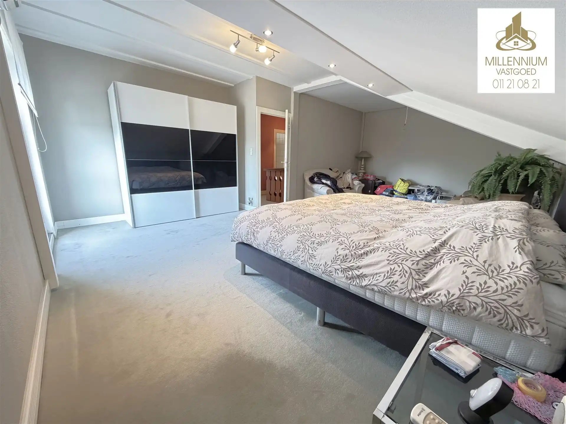 Commercieel gebouw foto 13