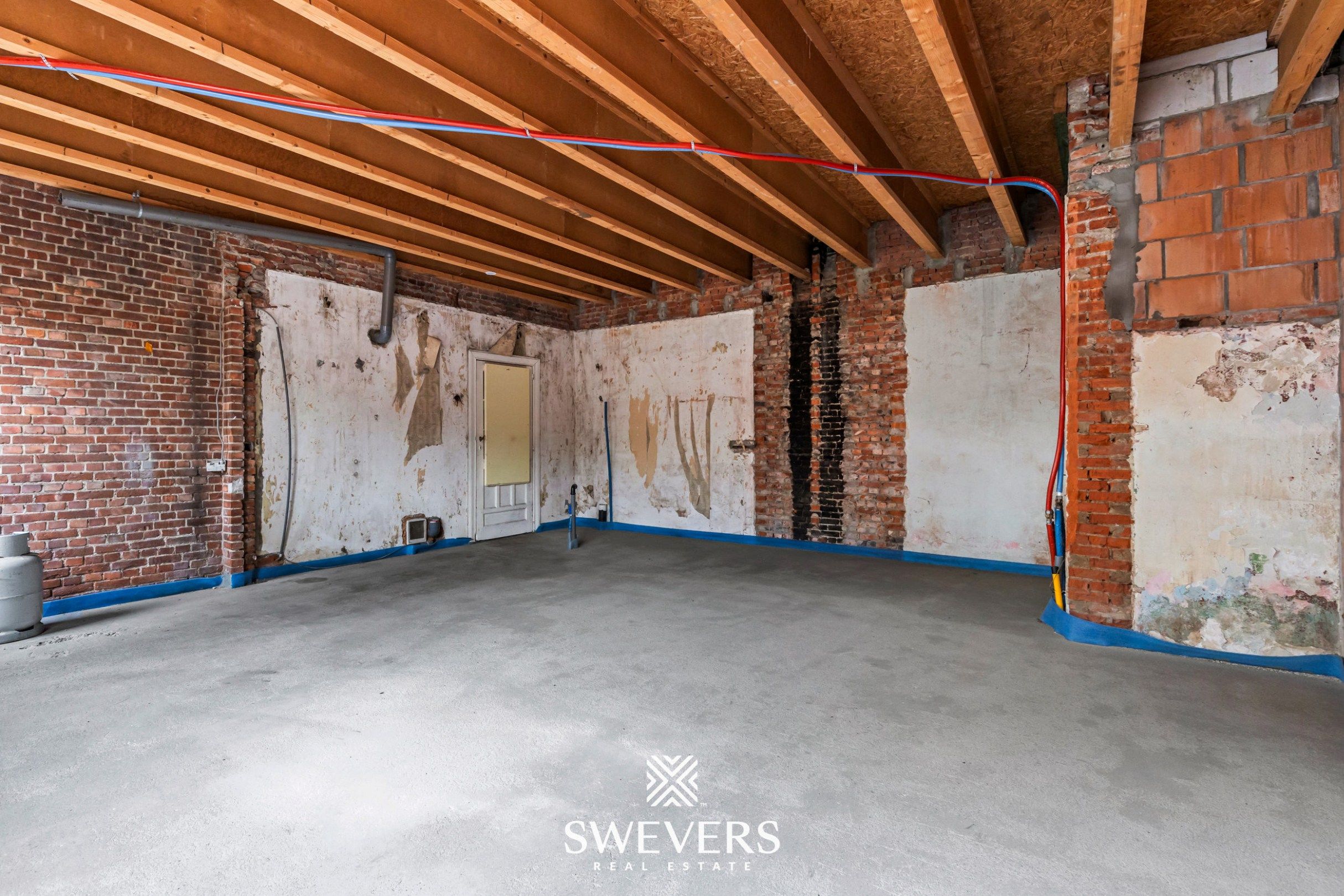 Unieke renovatiekans: karaktervol herenhuis te Zonhoven foto 14