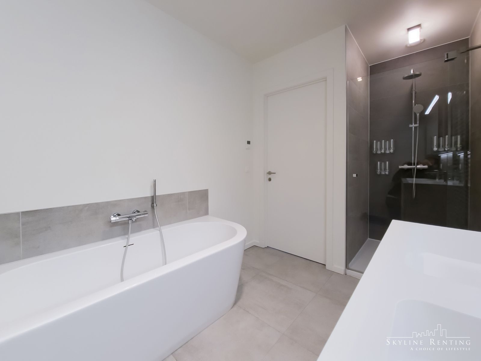 Lichtrijk 2 slpk app. met groot terras en zicht op park foto 12