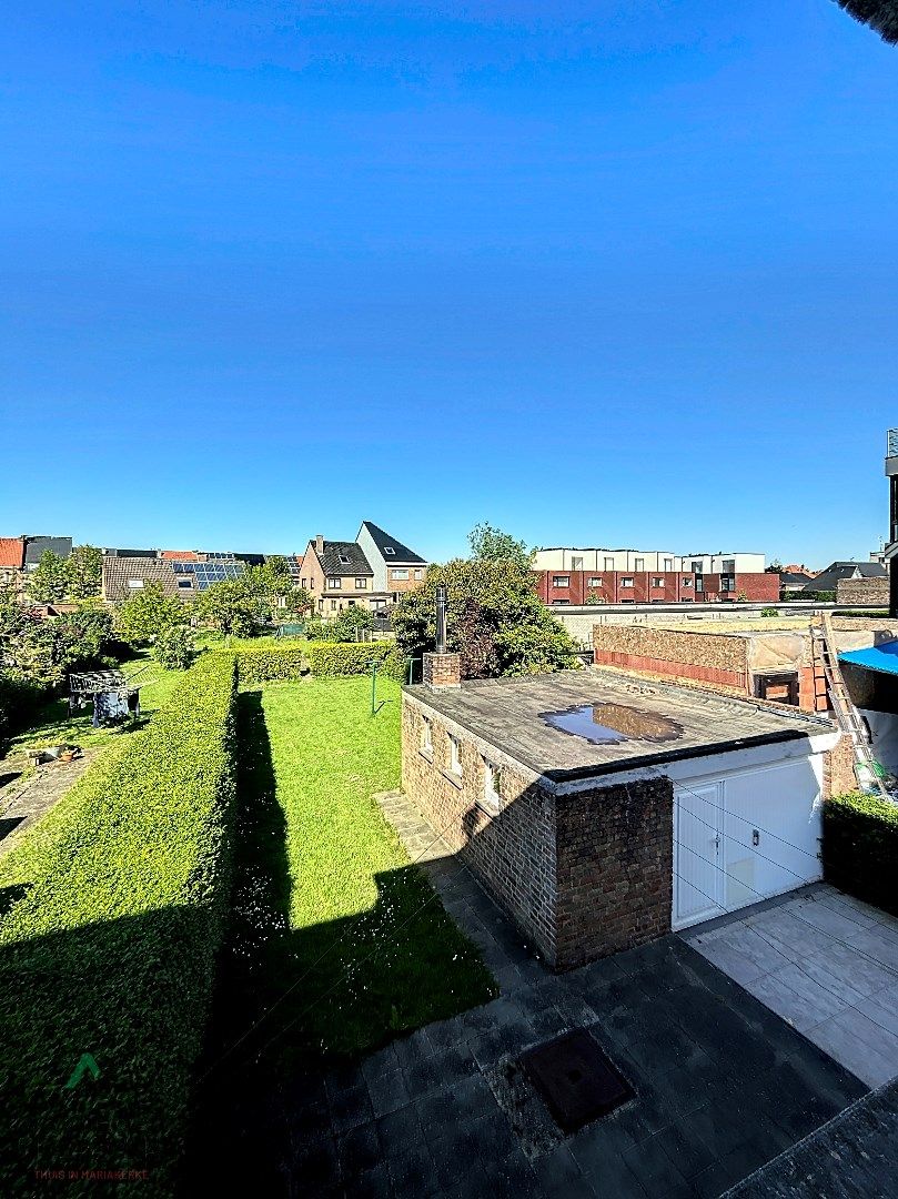 HOB met schitterende tuin in hartje Mariakerke foto 4