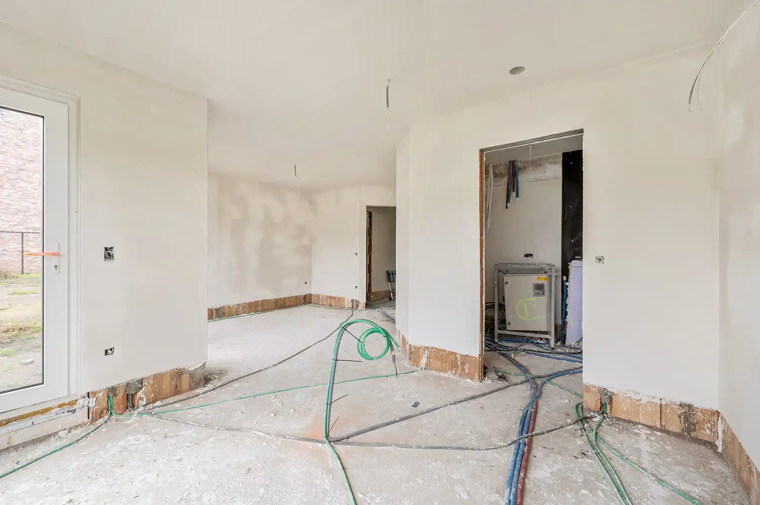 Nieuwbouw in doodlopende straat foto 21