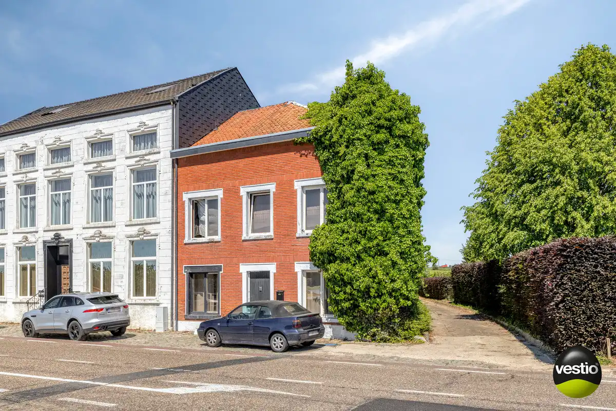 OPBRENGSTEIGENDOM VAN BUREEL, WONING, MAGAZIJN EN 2 APPARTEMENTEN TONGEREN LANGS N79. foto 35