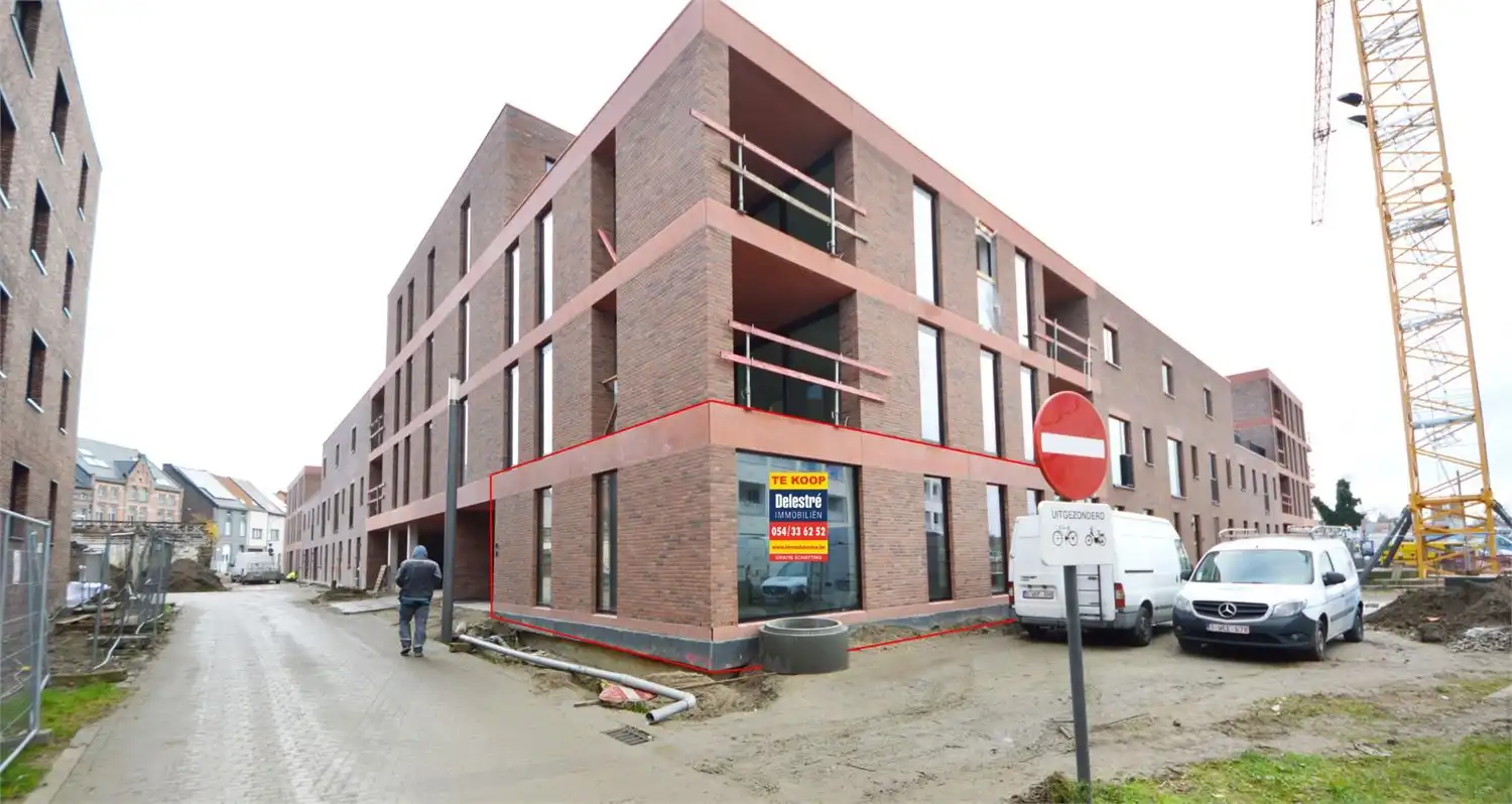 NIEUWBOUW A.0.1. KANTOOR PIER KORNEL foto {{pictureIndex}}