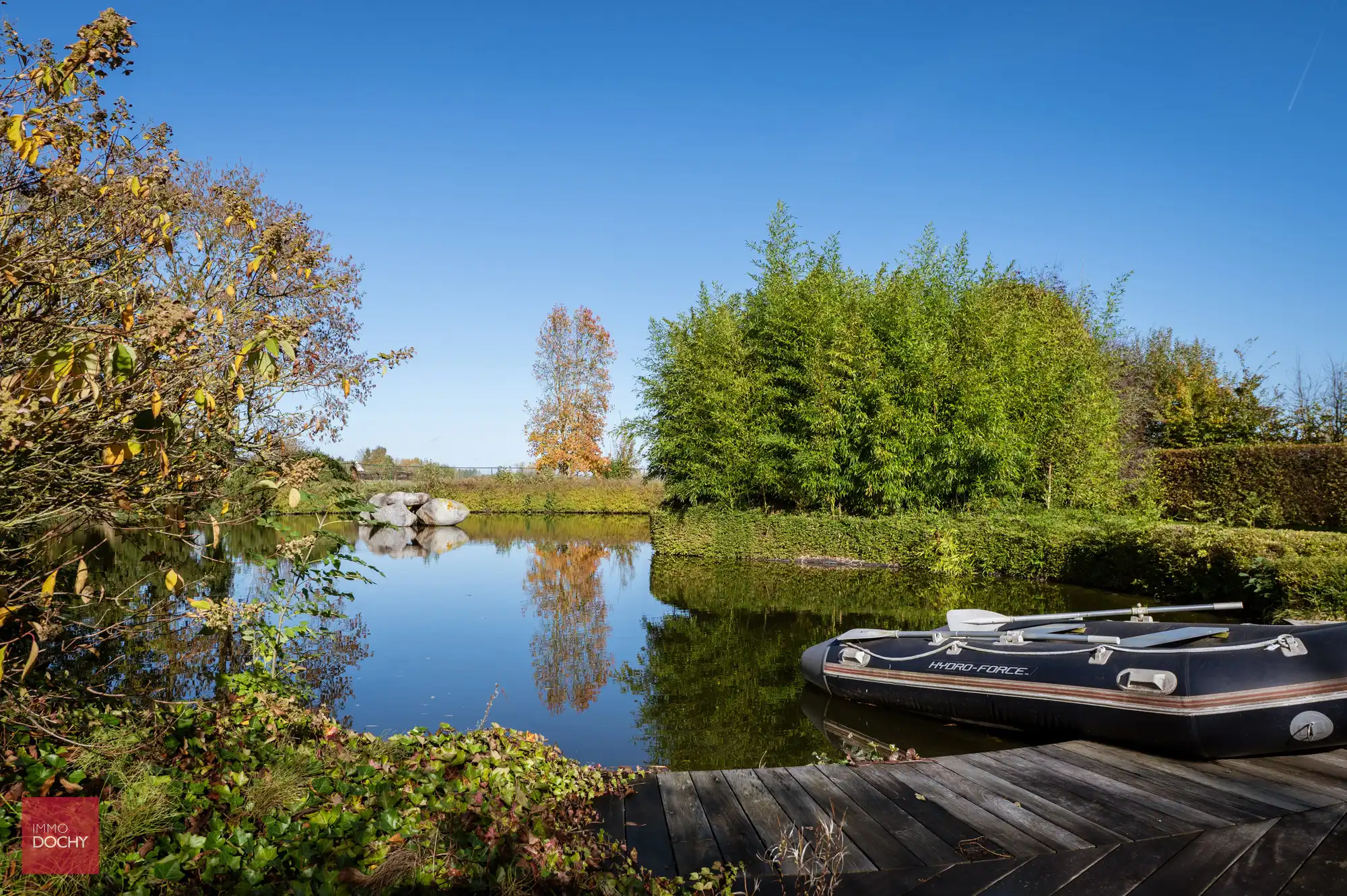 Zeer rustig gelegen vierkantshoeve met vergunde volumes foto 6