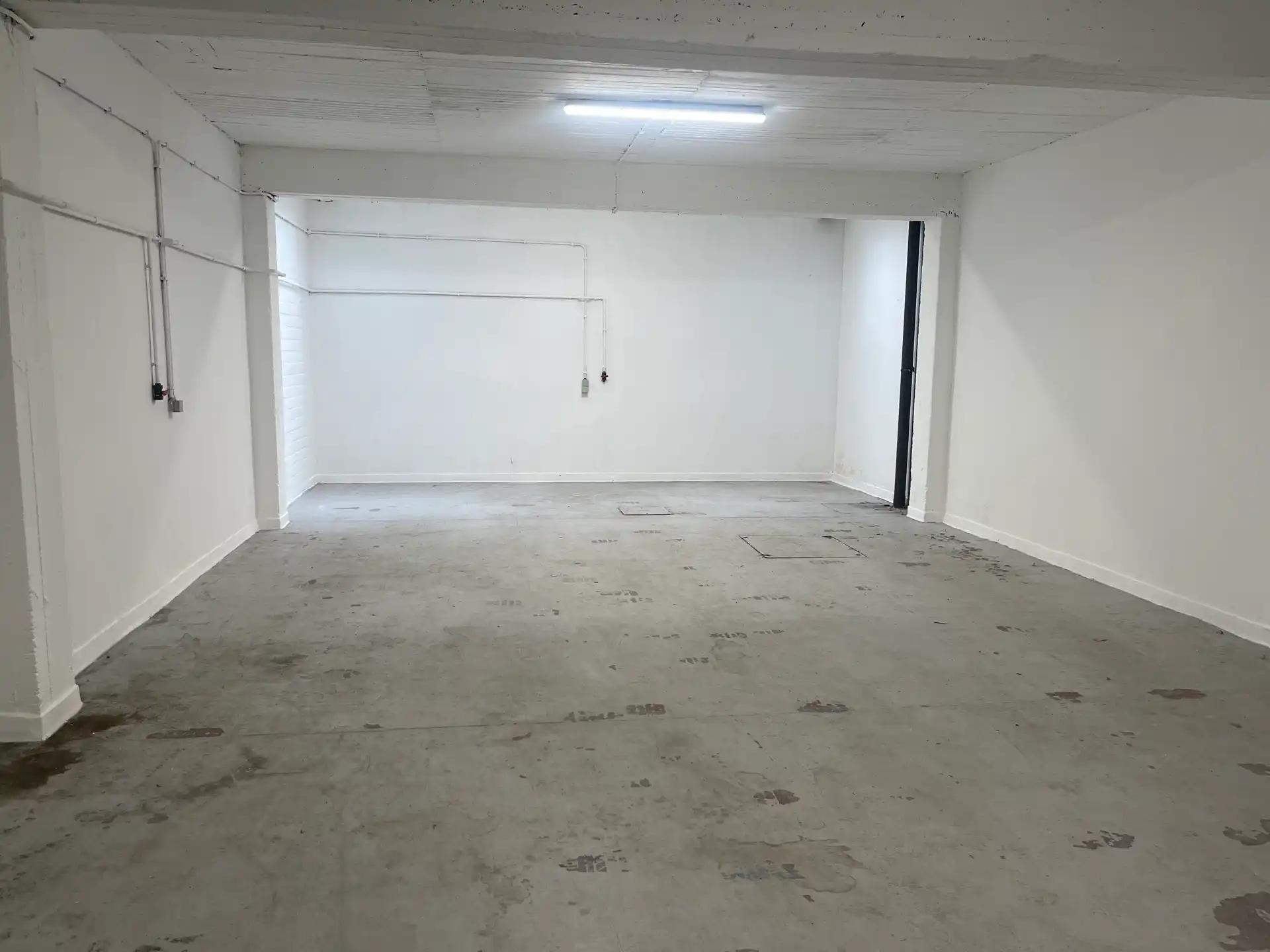 Commerciële ruimte te huur Samberstraat 48 - 2060 Antwerpen