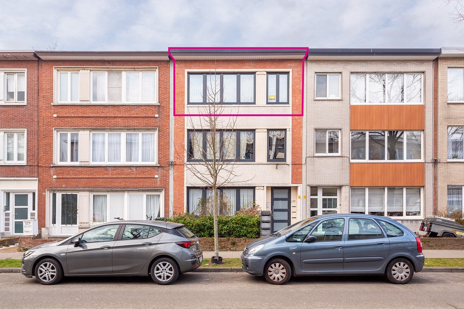 Gerenoveerd 2-slaapkamerappartement   foto {{pictureIndex}}